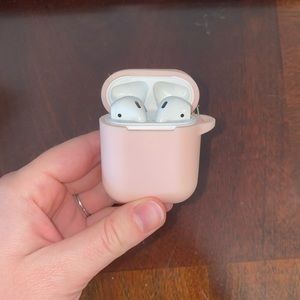 Apple AirPods 2nd gen & case!